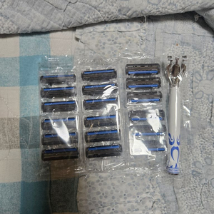 슬림 전기면도기 세트 이미지