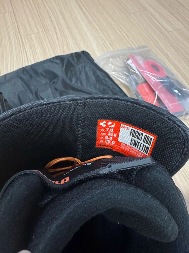 스노우보드부츠 2425 써리투 포커스보아 250 이미지