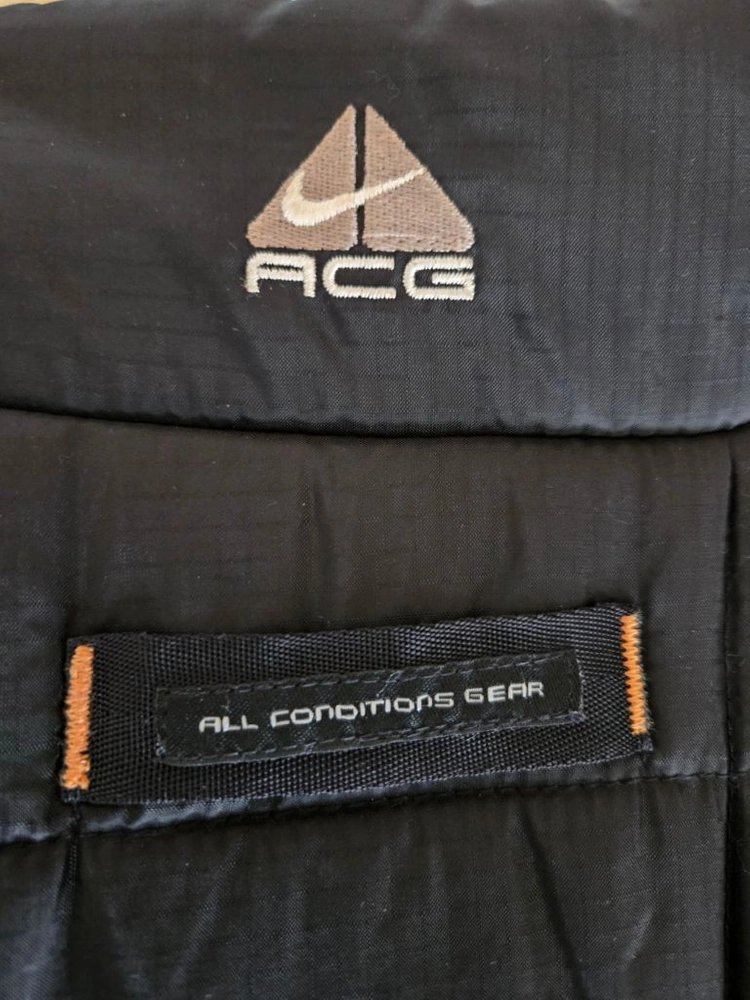 나이키 ACG 패딩 베스트 96년 사이즈 100L 팝니다 이미지
