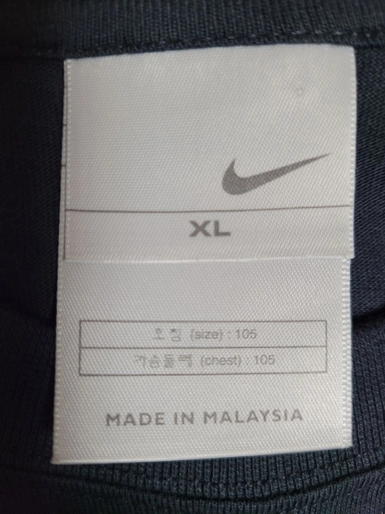 AIR MAX95 나이키 티셔츠 105XL신품 팝니다 이미지