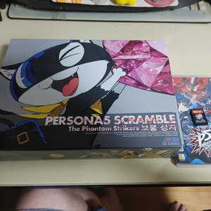 스위치 페르소나5 스크램블 더 팬텀 스트라이커즈 한정판 팝니다. 이미지