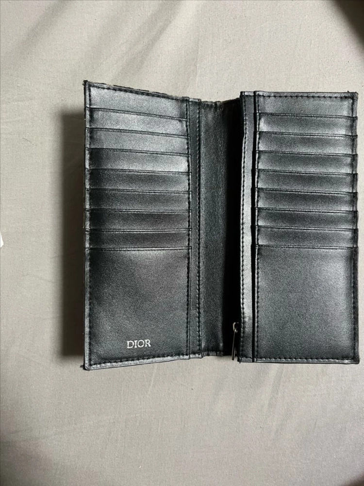 오블리크 패턴 장지갑 이미지