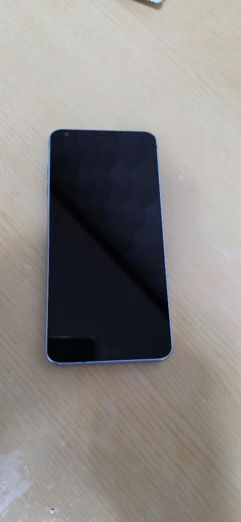 LG G6 판매합니다 센터 배터리 교체 후 미사용(음감용) 이미지
