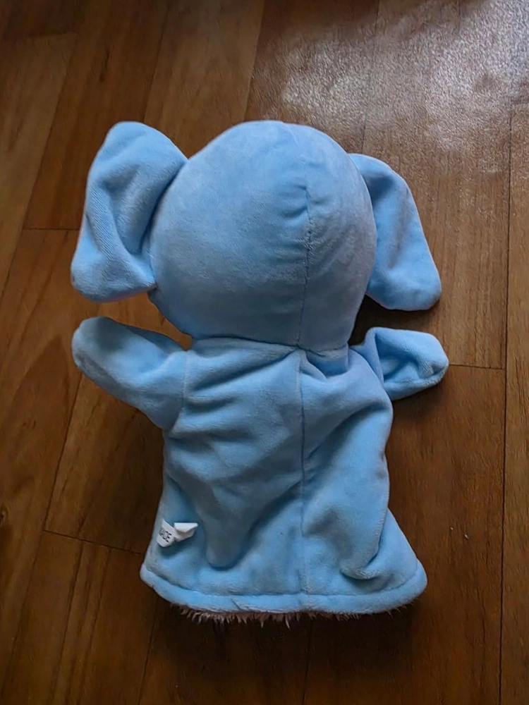파란 코끼리 손인형 봉제인형 이미지