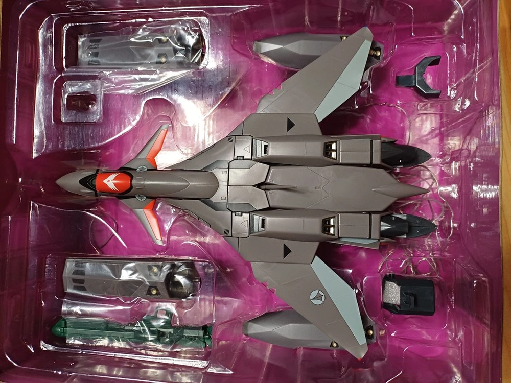 야마토 마크로스플러스 1/60VF-11B with 슈퍼팩 이미지