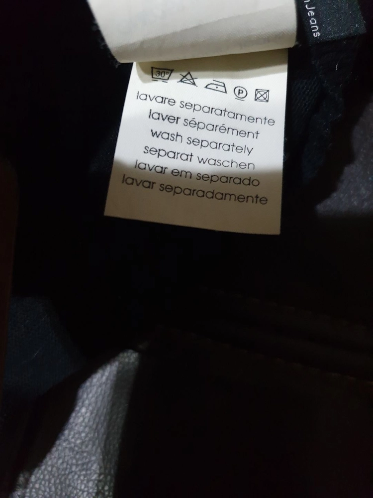 ck(캘빈클라인 calvin klein) L사이즈 검은색 브이넥 면니트(이태리메이드)봄여름 폴로 헤지스 빈폴 디젤 이미지