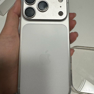아이폰 17 Pro 실버 256GB 판매합니다 (풀박스 + 케이스티파이 증정) 이미지
