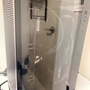 9800x3d rtx5080 완본체 이미지