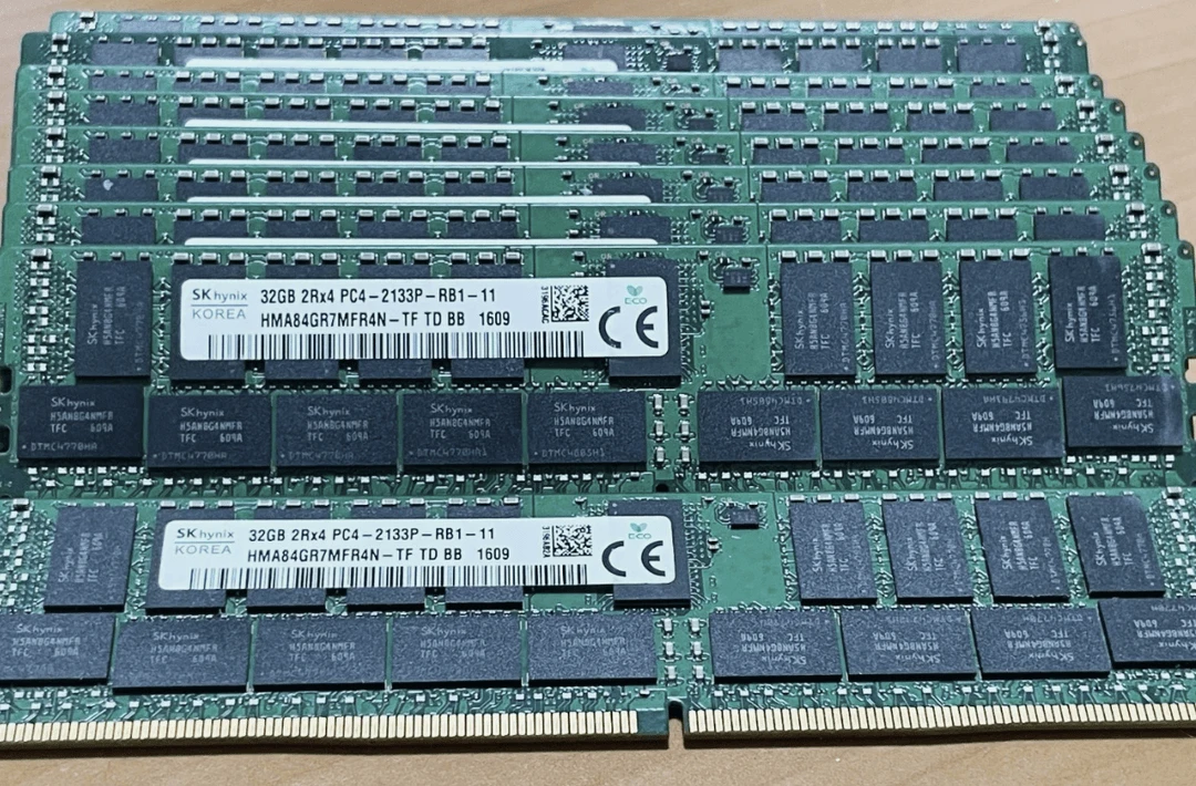 SK하이닉스 서버용 DDR4 32GB 2133MHz PC4-17000 ECC RDIMM 판매합니다 이미지