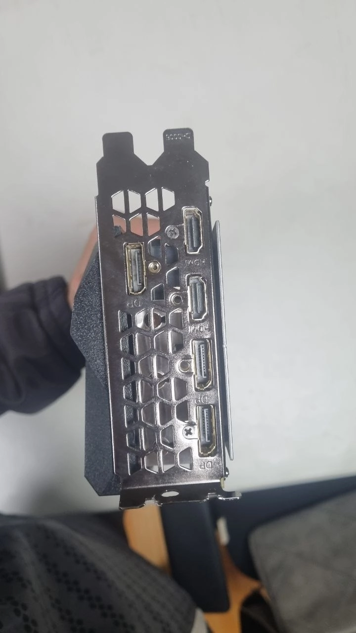기가바이트 RTX 3090 Gaming OC 24GB / 메모리 온도 78℃ / 테스트 데이터 첨부 이미지