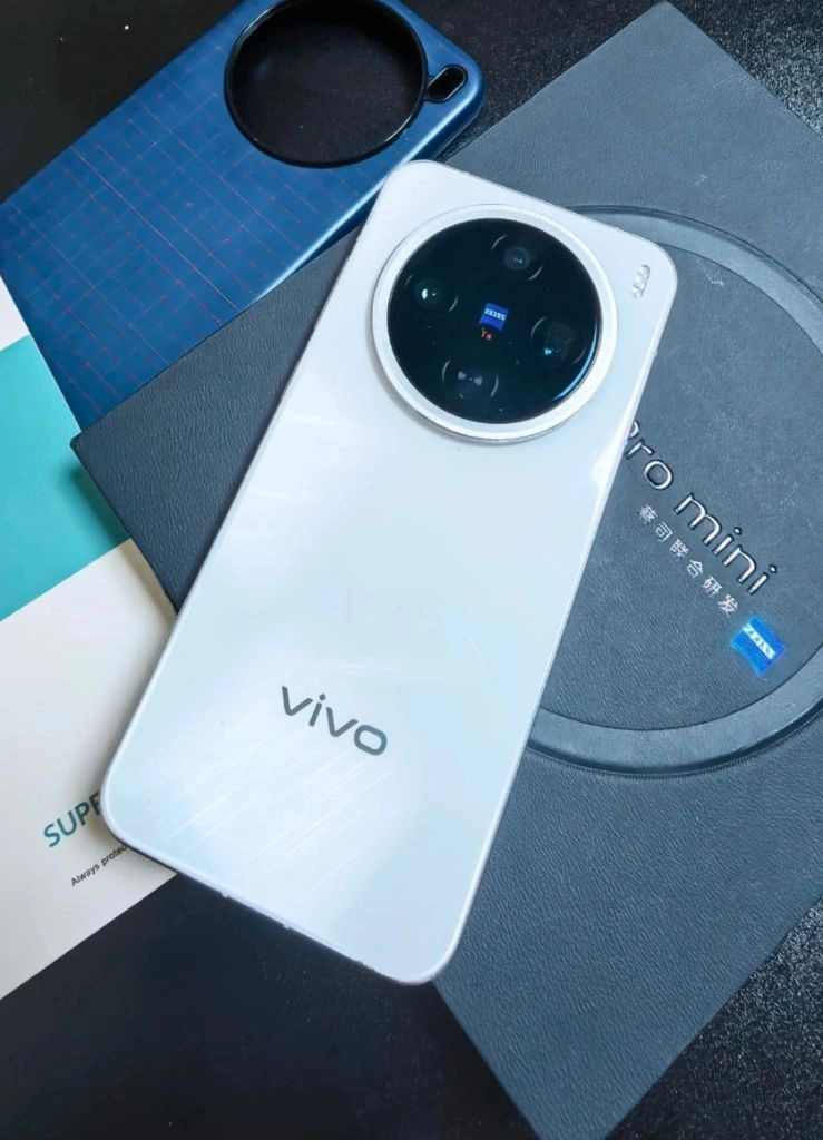 비보 vivo X200 프로 미니 256G 12G 이미지