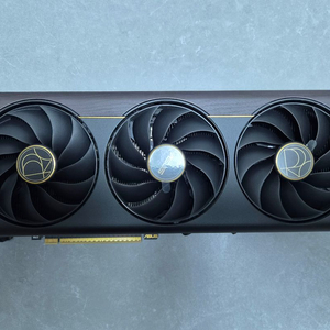 asus proart rtx5080 이미지