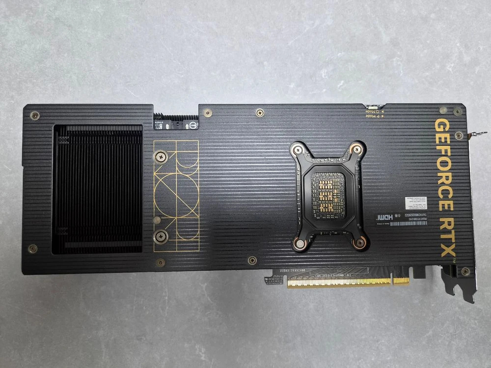 asus proart rtx5080 이미지