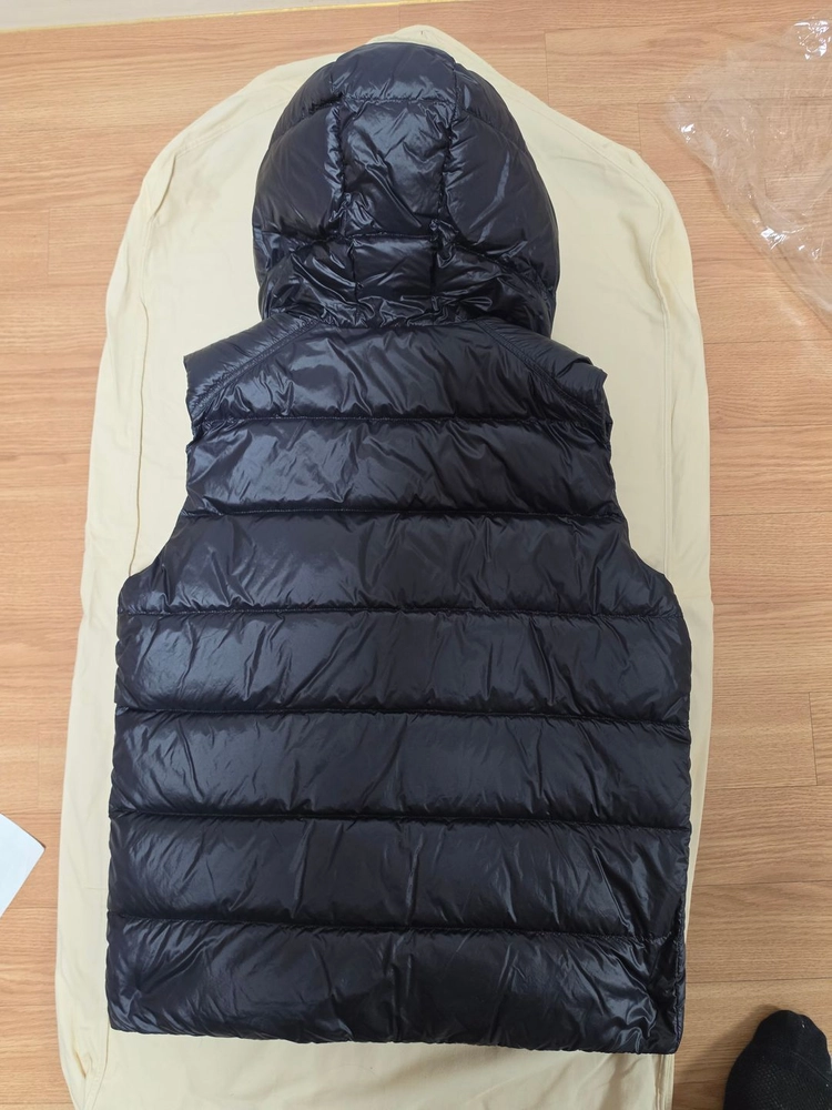 몽클레어 후드 패딩 조끼 루이로 블랙 4사이즈 이미지
