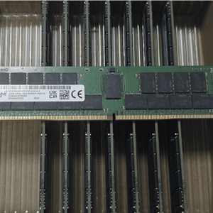 마이크론 서버용 DDR4 32GB 3200 PC4-25600 ECC RDIMM 판매합니다. 이미지