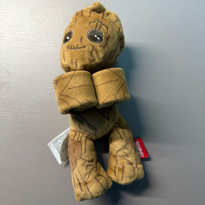 그루트 인형 이미지