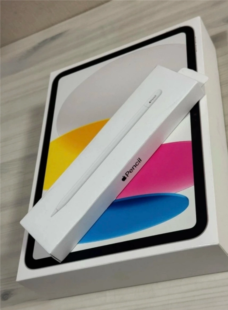 아이패드 10세대 실버 64GB + 애플펜슬 USB-C - 안심되는 중고거래
