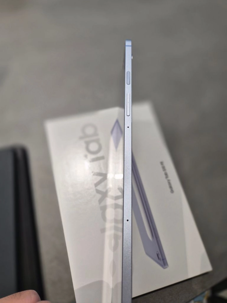갤럭시 탭 s10 fe 이미지