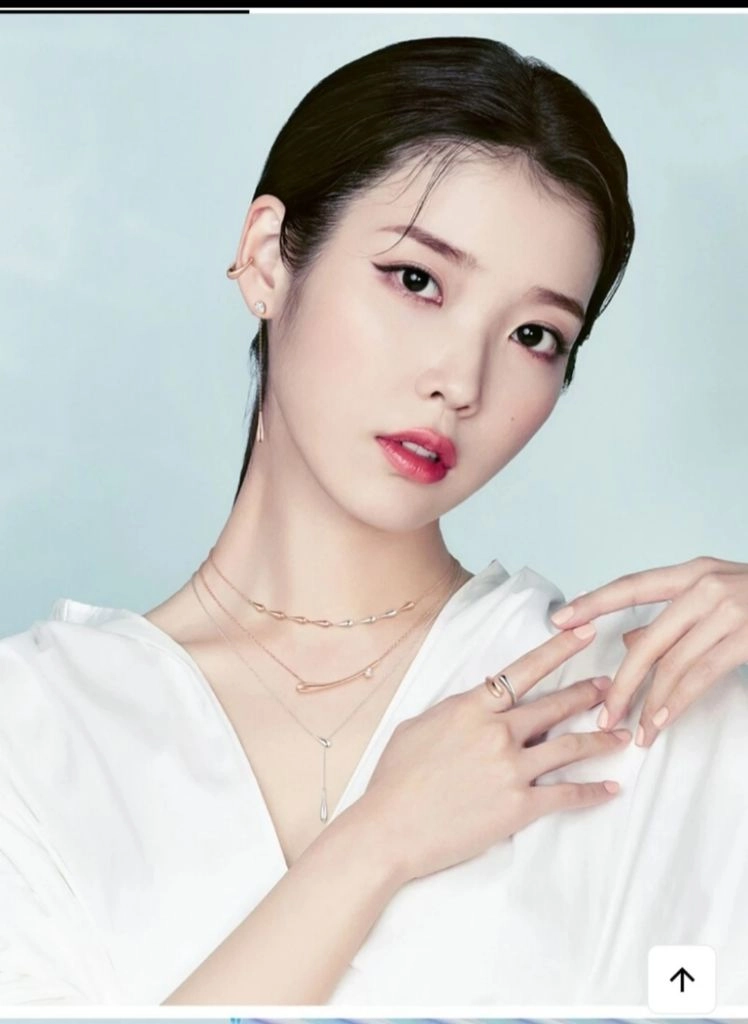 제이에스티나 아이유 반지 ( 완전새제품) 실버~선물해도 좋아요 이미지