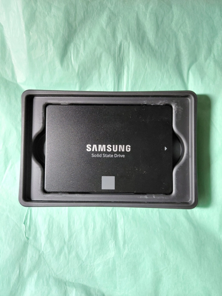 삼성전자 D램탑재 860 EVO V-NAND SSD 250GB 198시간 이미지