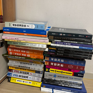 회계사 책 여러권 싸게 판매합니다 이미지