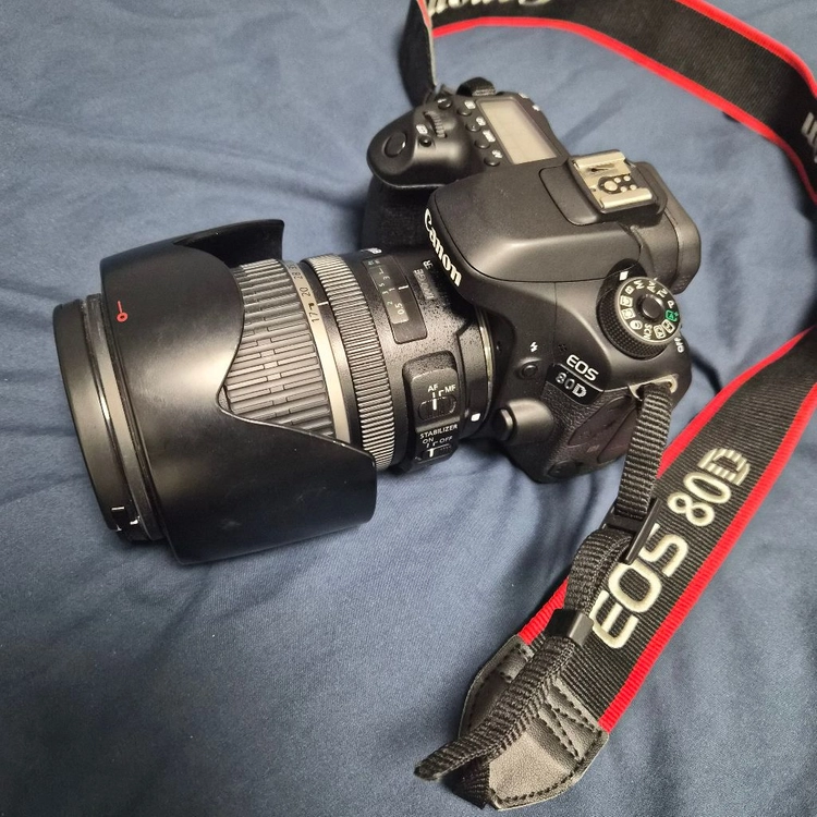 캐논 EOS 80D + EF-S 17-55mm 축복렌즈 - 안심되는 중고거래