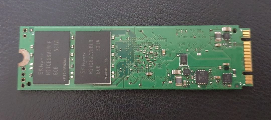 SK하이닉스 M.2 sata ssd 양면 128gb 이미지