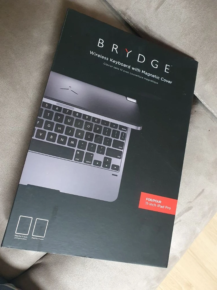 아이패드 프로 11인치용 BRYDGE(브릿지) 무선 블루투스 키보드 이미지