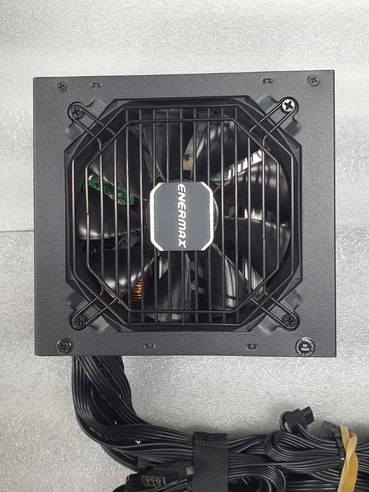 컴퓨터 파워 600W 에너맥스 MAXPRO II EMP600AGT-C 80PLUS스탠다드 230V EU 이미지