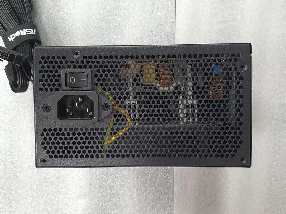 컴퓨터 파워 600W 에너맥스 MAXPRO II EMP600AGT-C 80PLUS스탠다드 230V EU 이미지