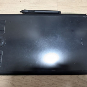 와콤 인튜어스 프로 중형 pth 660 이미지