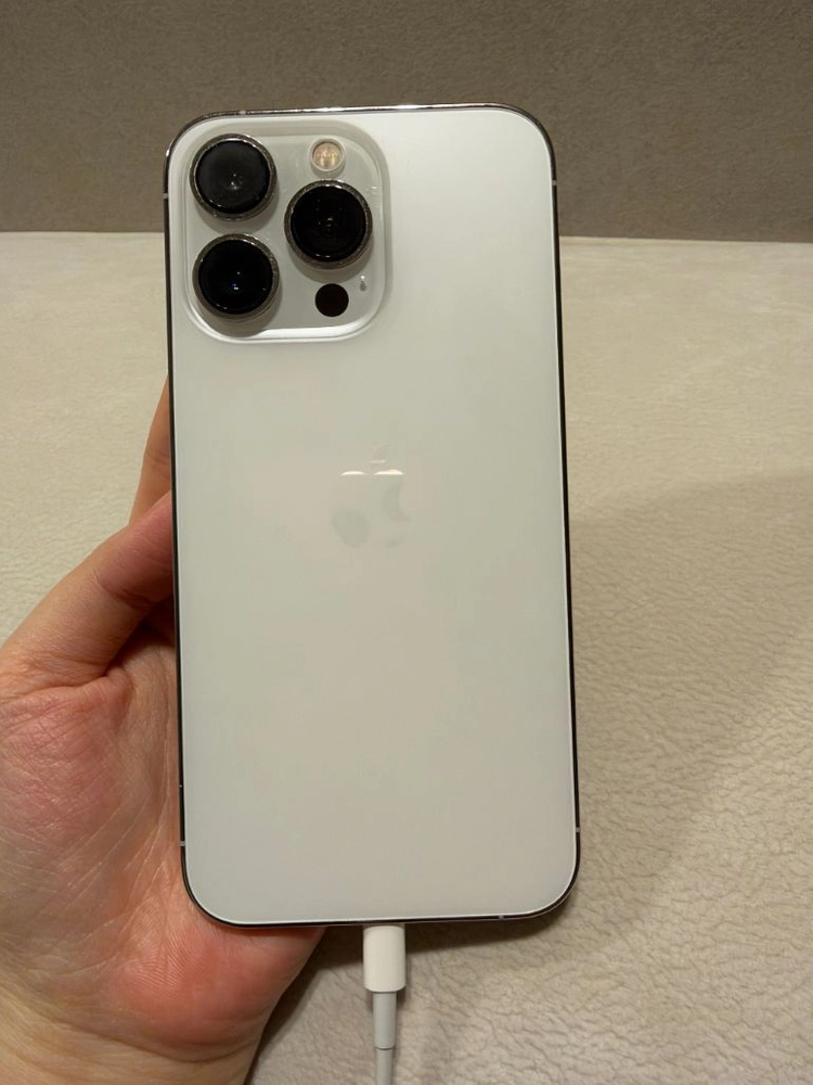 아이폰13프로 512GB S급 실버 색상 이미지