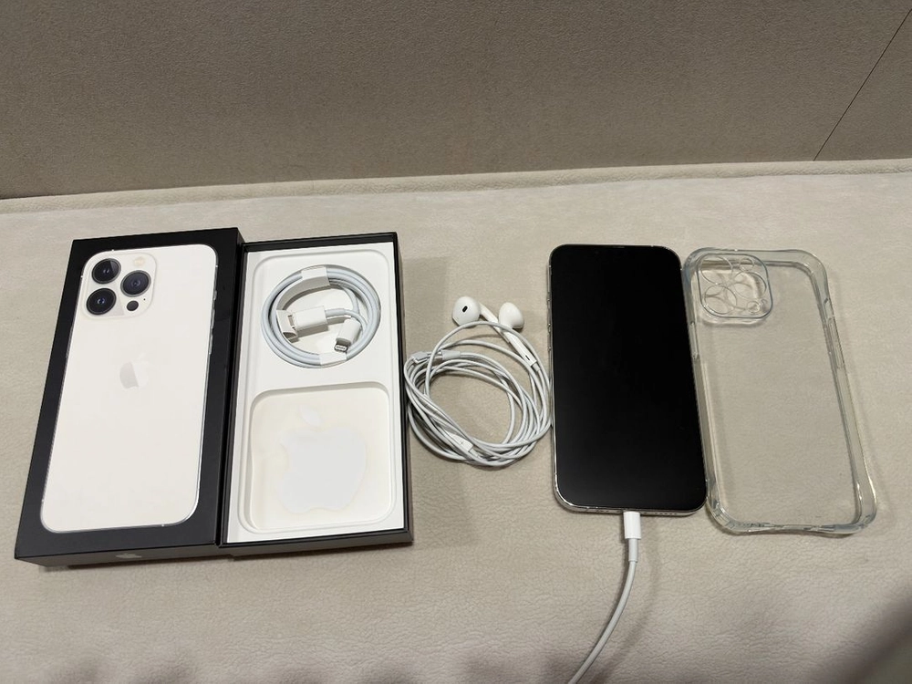 아이폰13프로 512GB S급 실버 색상 이미지