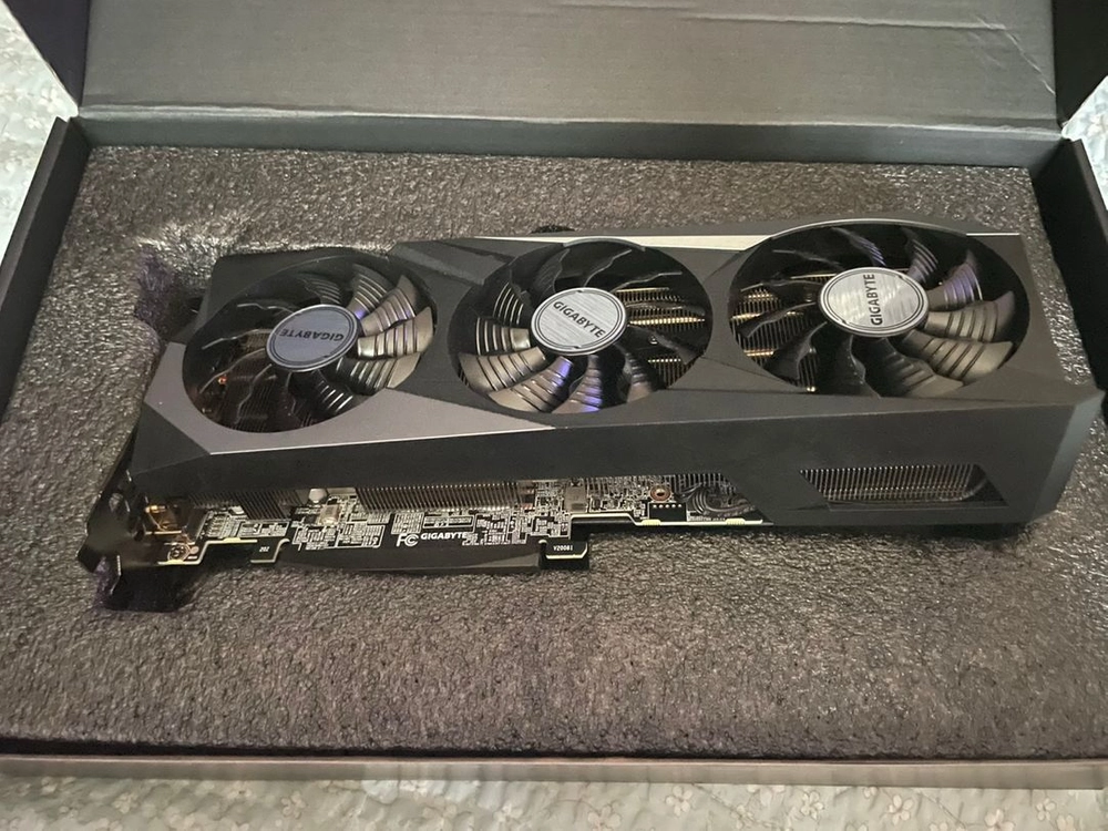 기가바이트 게이밍OC RTX3070 풀박스 이미지