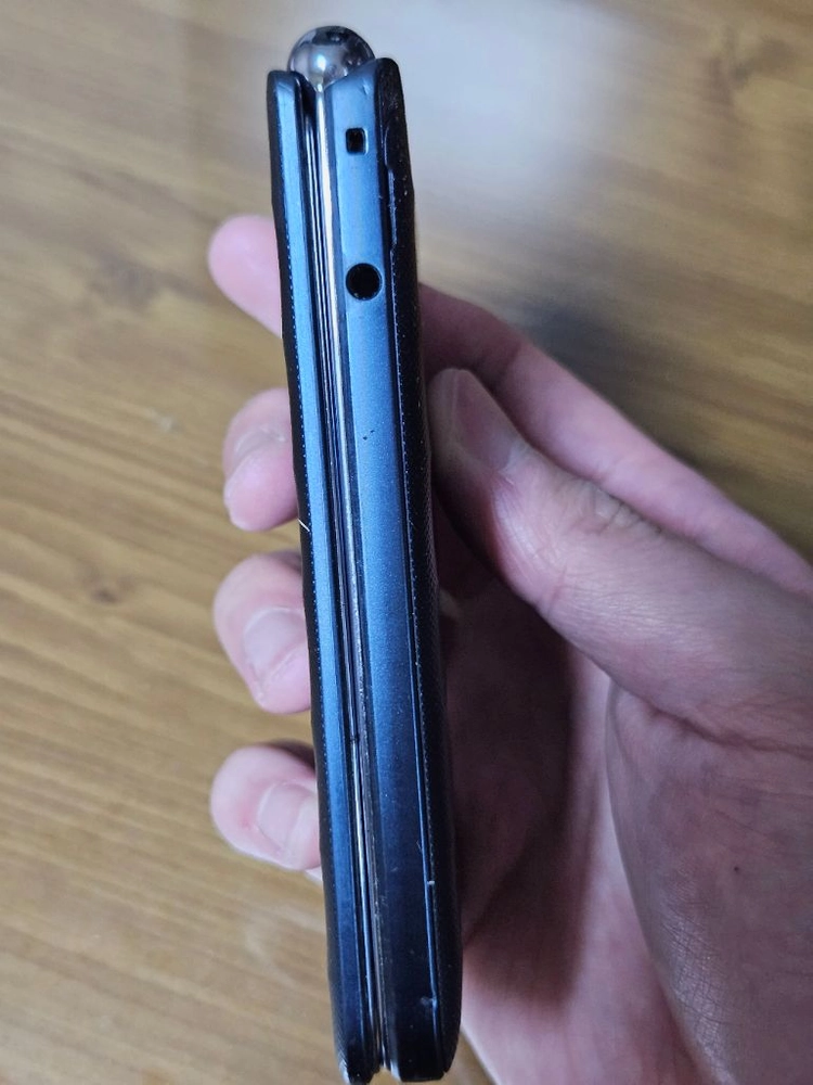 갤럭시 폴더1 SM-G155S 이미지