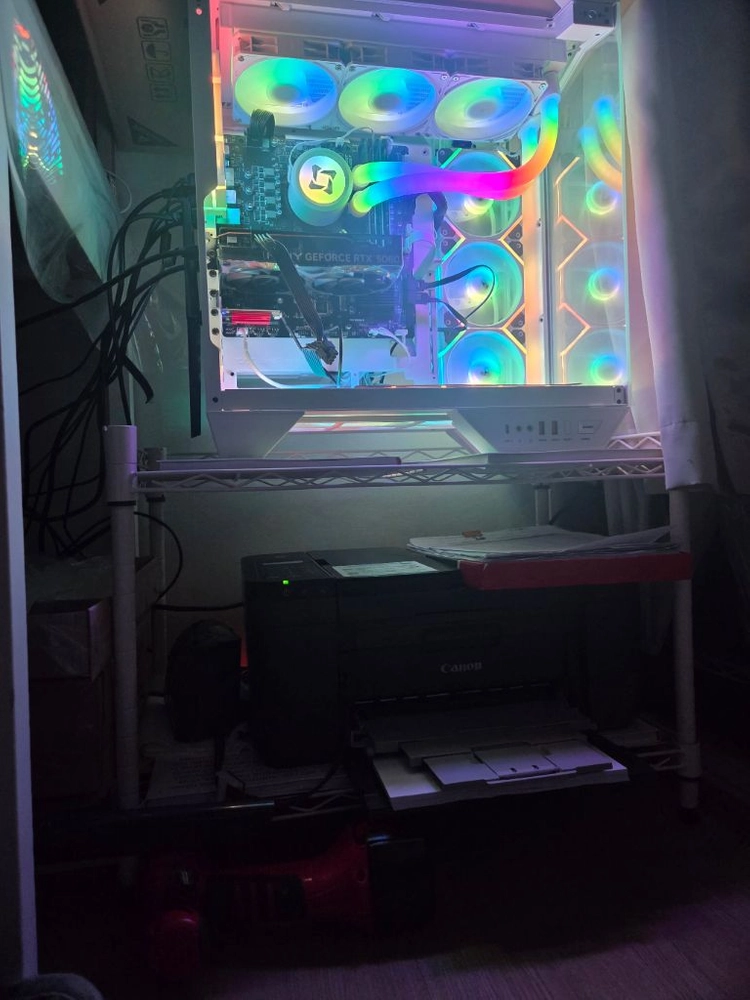 RTX 5060 그래픽카드 이미지