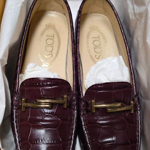 TODS 드라이빙 슈즈팝니다. (Size 35.5) 이미지