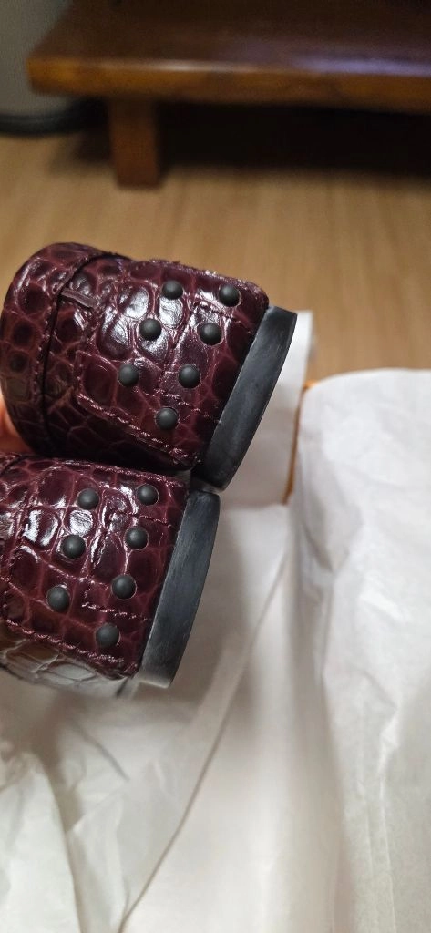 TODS 드라이빙 슈즈팝니다. (Size 35.5) 이미지