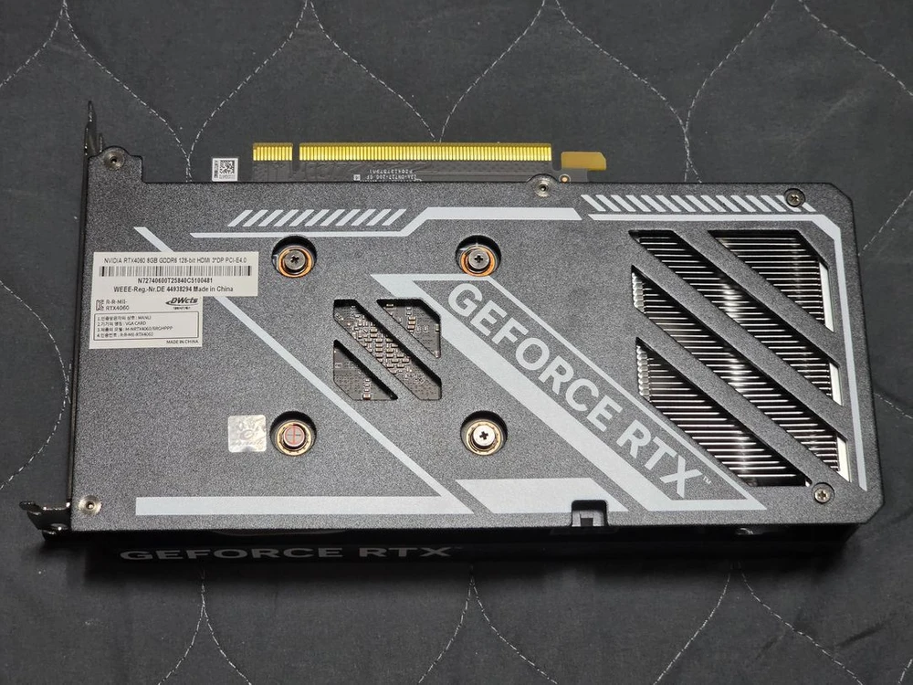 보증28년3월) 만리 RTX 4060 대원CTS 정품 팝니다 이미지