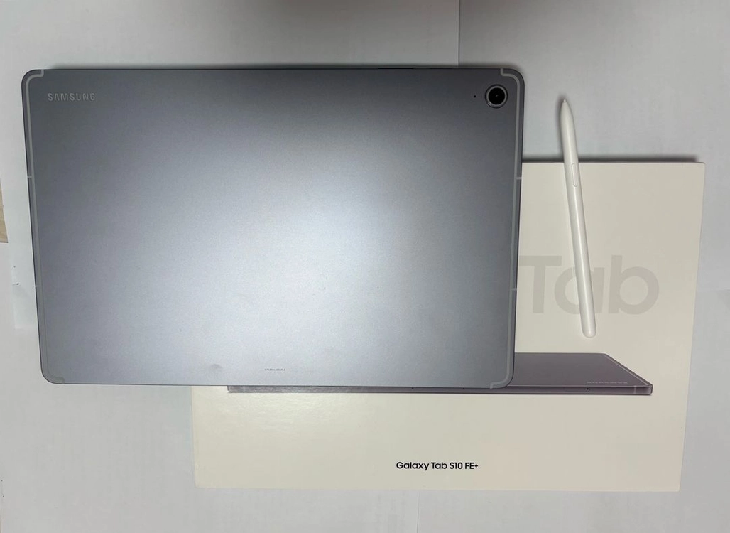 갤럭시 탭 S10 FE+ 이미지