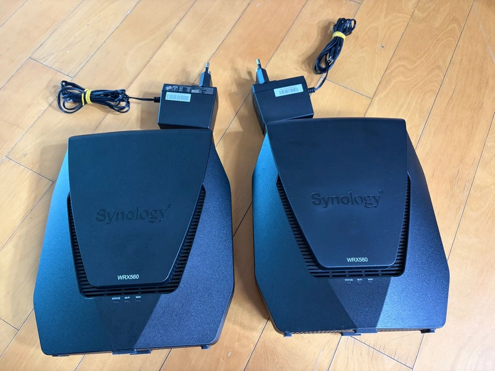 시놀로지 RT6600ax 1대 + WRX560 2대 이미지