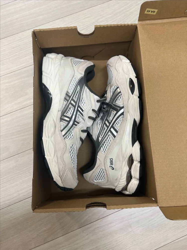 아식스 젤 NYC 250 BEIGE/PURE SILVER 이미지