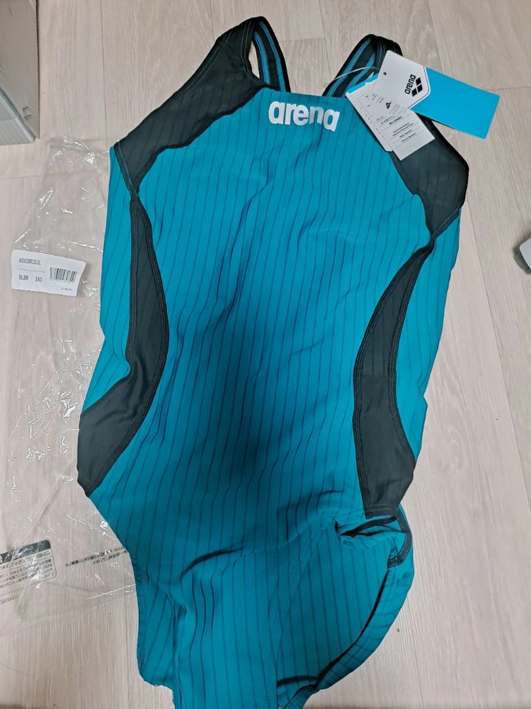 새상품 아레나 빅사이즈 여성 선수용 수영복 77이상 이미지
