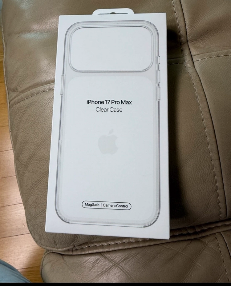 Apple 정품 iPhone 17 Pro Max 투명케이스 이미지
