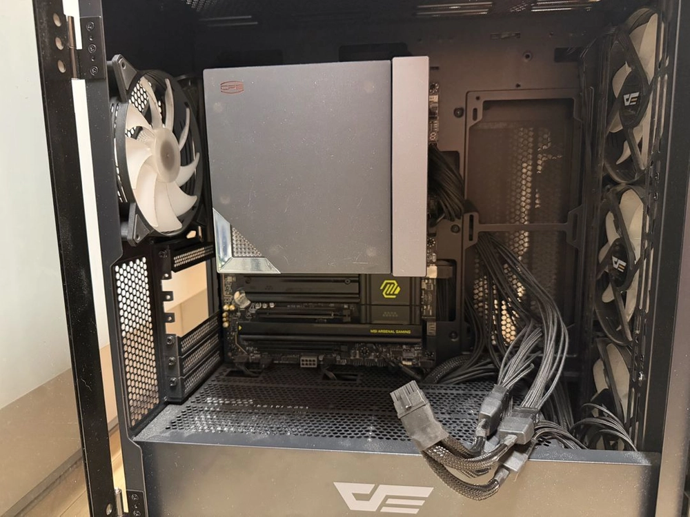285k 반본체 판매합니다.램 128GB 국내 정품 이미지