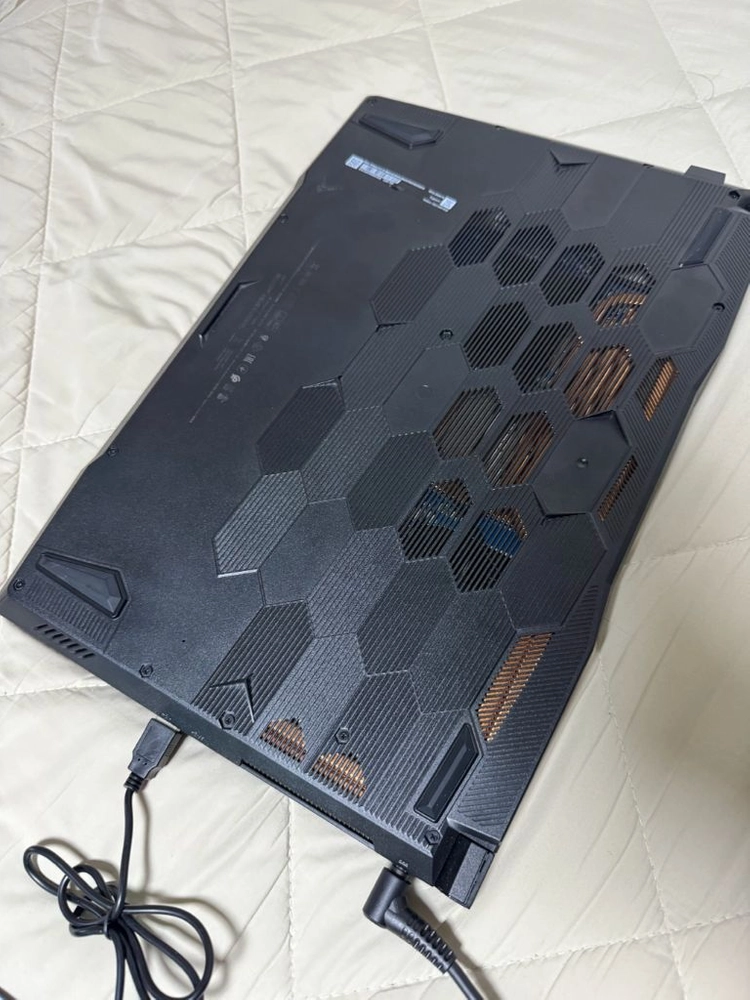 RTX4060 게이밍 노트북 이미지