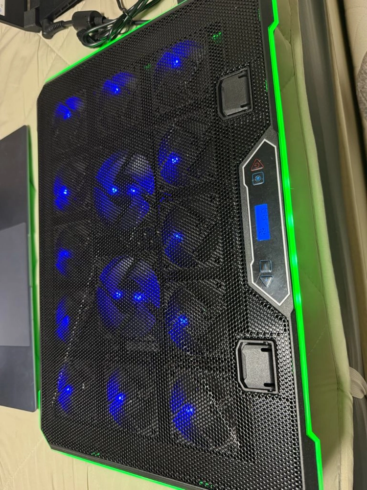 RTX4060 게이밍 노트북 이미지