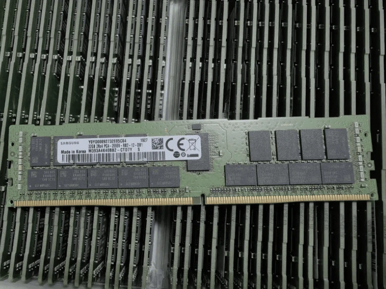 삼성전자 서버용 DDR4 32GB 2666MHz PC4-21300 ECC RDIMM 판매합니다. 이미지