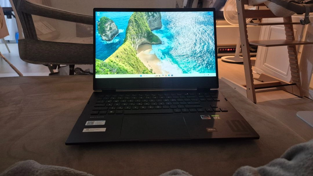 상태좋은 HP 오멘 고사양 게이밍 노트북 16인치(3070ti.ddr5 16g) 이미지