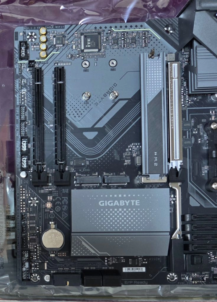 GIGABYTE X870 EAGLE WIFI7 메인보드 팝니다 이미지